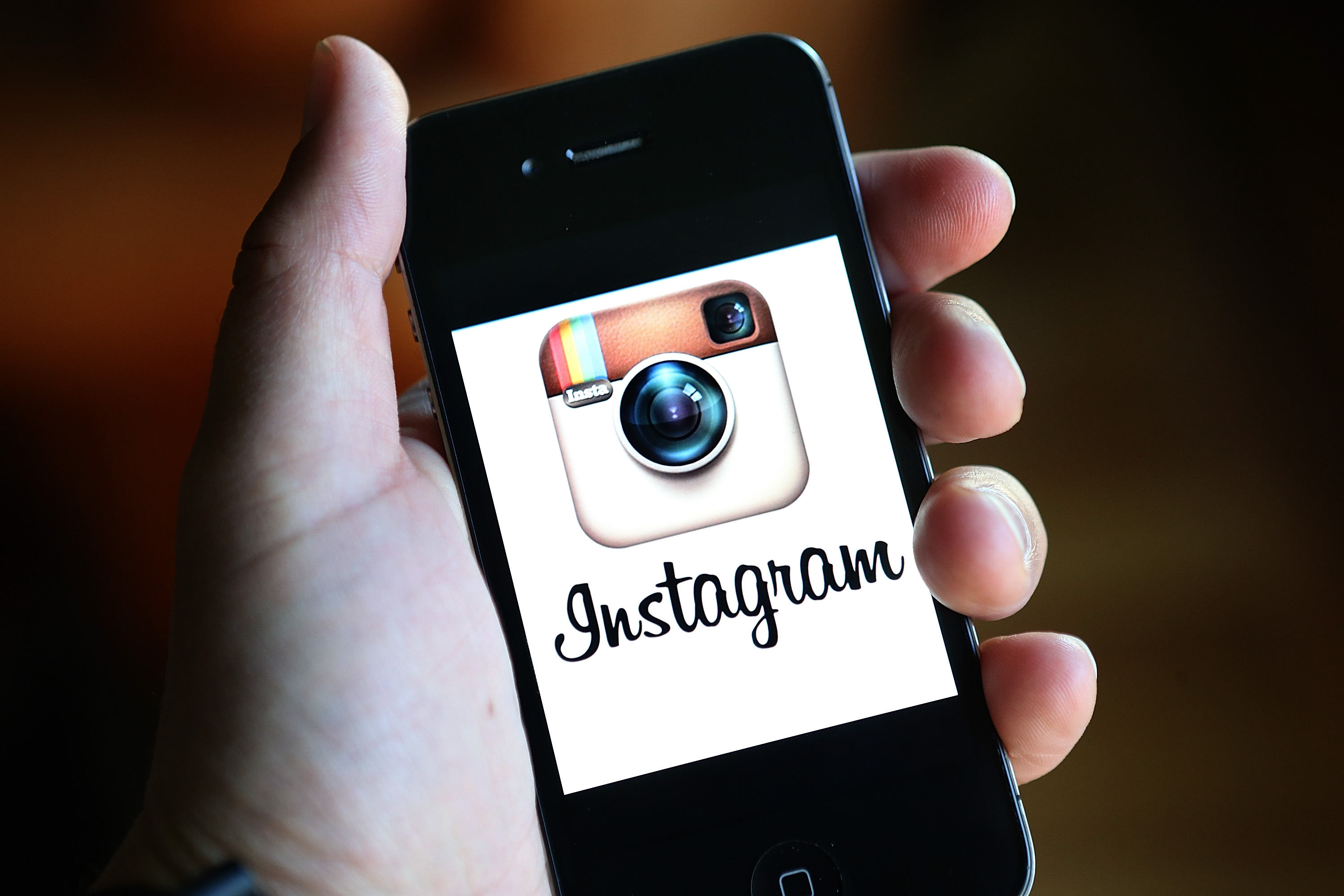 how-to-enable-private-account-in-instagram-on-your-iphone-or-ipad-a