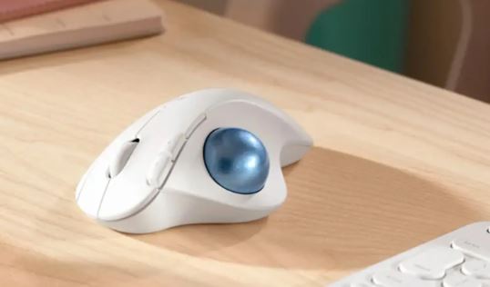 How to Clean Your Trackball Mouse