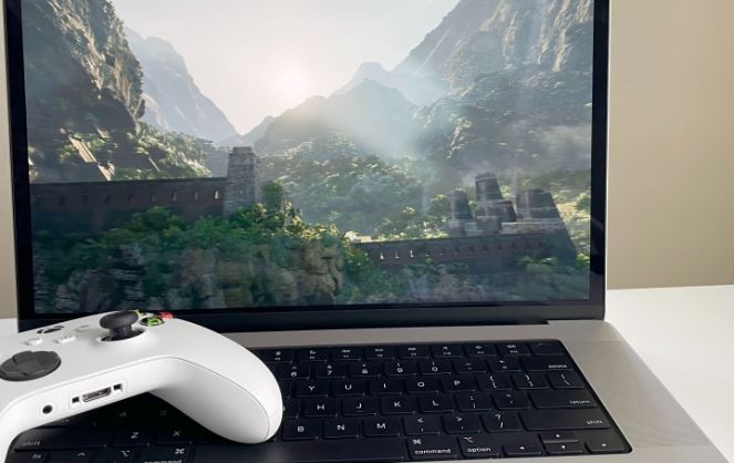 How to connect Xbox controller to Chromebook