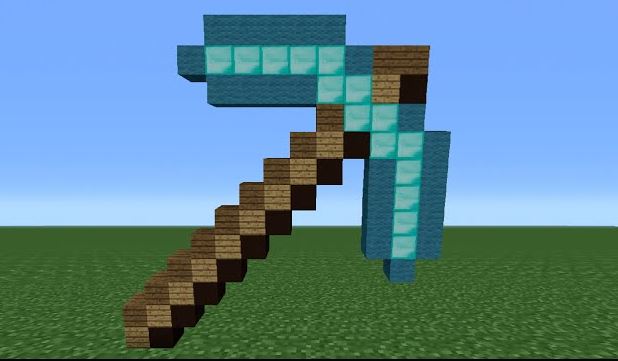 How to Make a Pickaxe in Minecraft