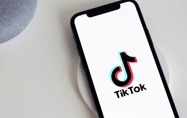 How to untag yourself on TikTok