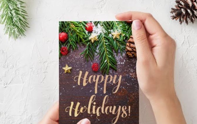 How to Make Christmas Cards Using Canva