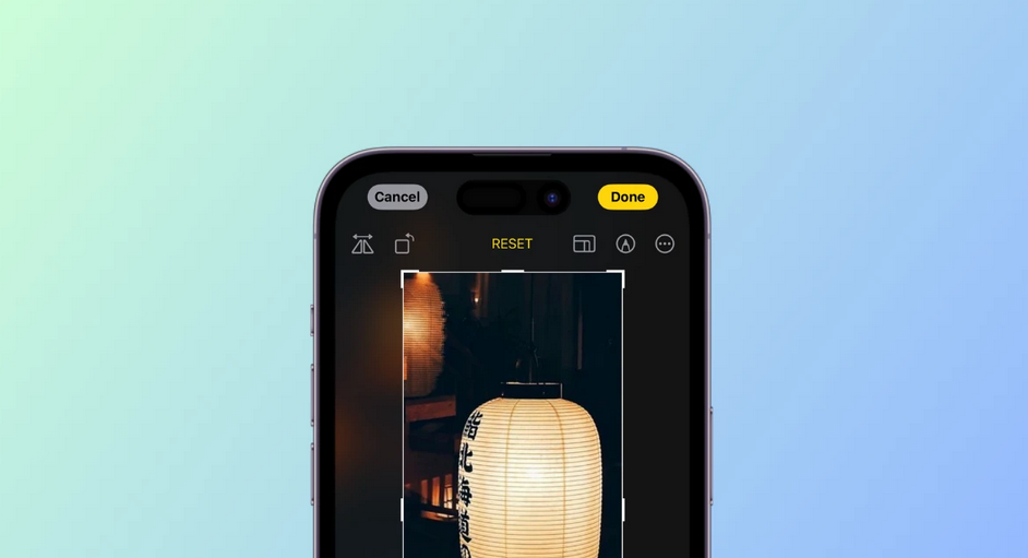 How to Zoom and Crop Photos in iPhone